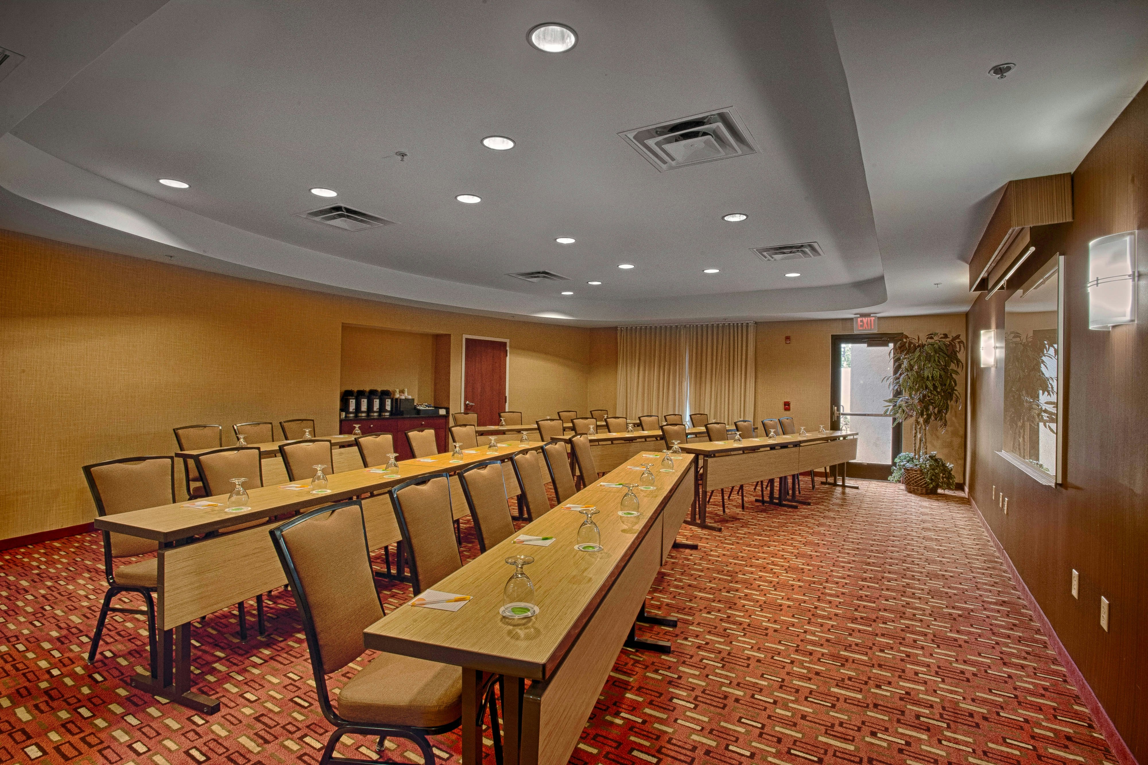 Courtyard By Marriott Wall At Monmouth Shores Corporate Park 17/30
