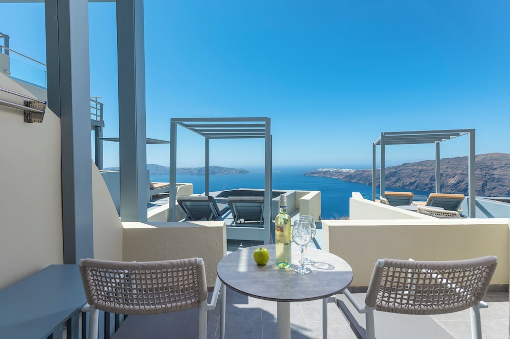 Gizis Cliffside Suites 47/50