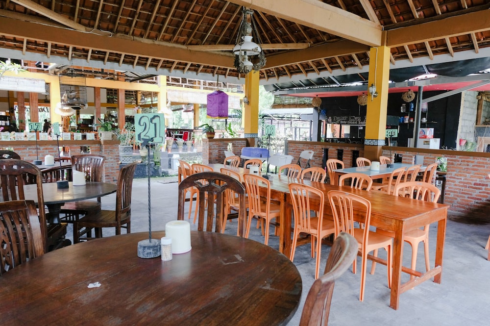 OYO 563 Damar Mas Resort Lereng Kelud 47/61