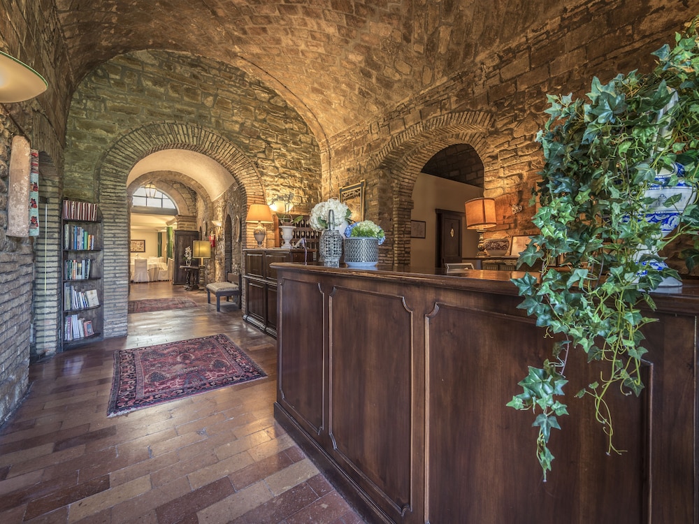 Hotel Villa Montegranelli 6/50