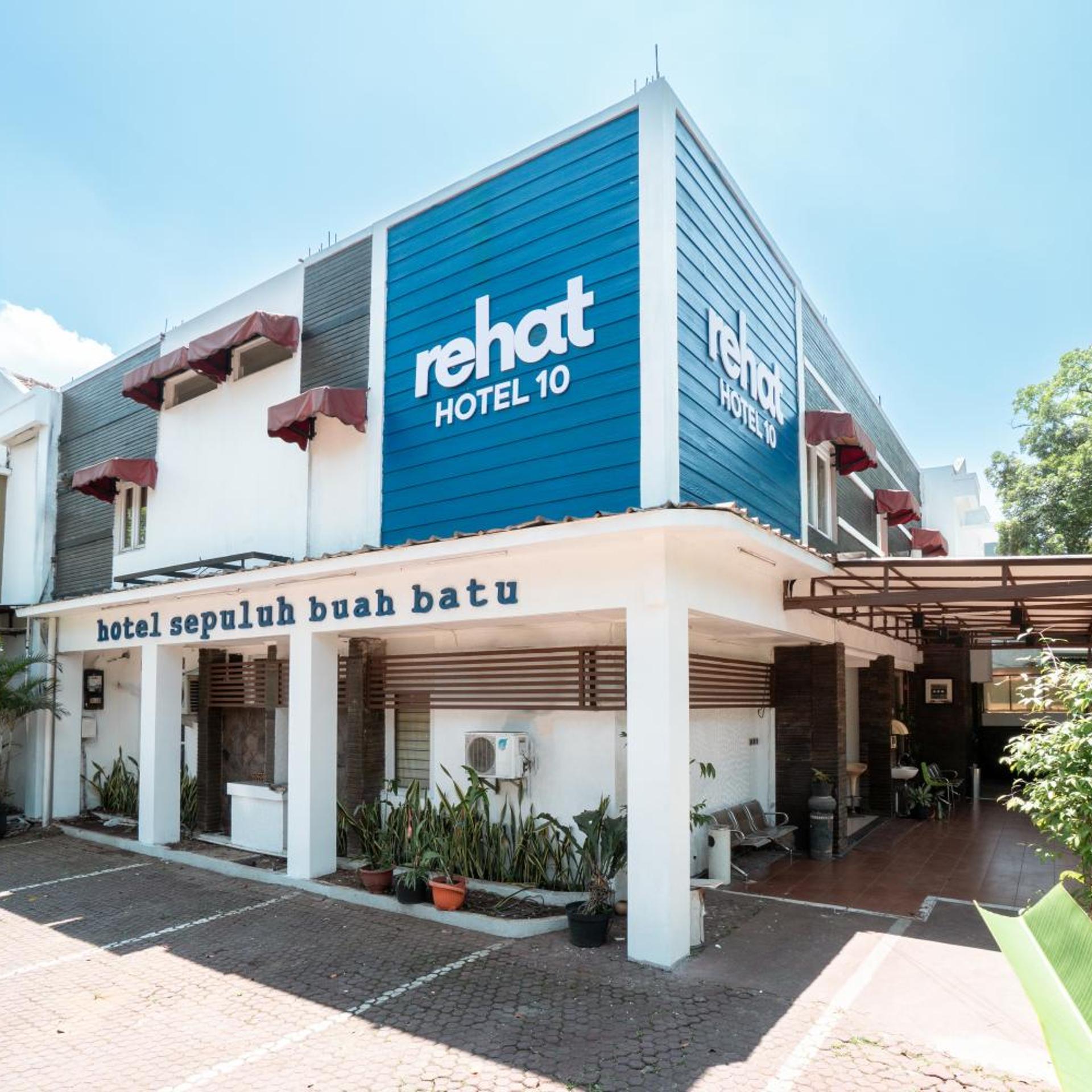 Rehat at Hotel 10 Buah Batu 4/50