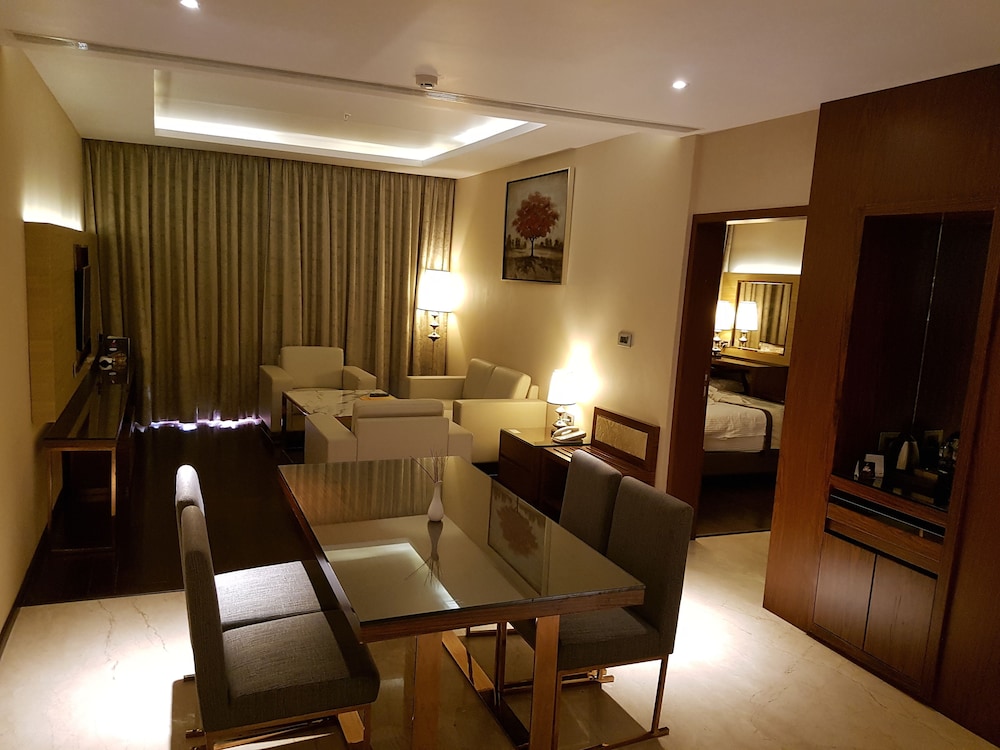 Meridian Bay Resort and Spa Kundapur 32/53