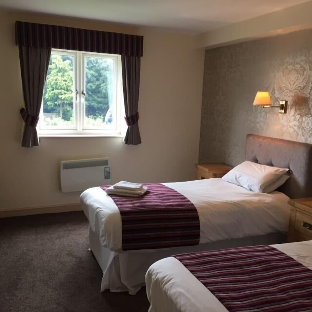 Strawberry Bank Hotel, NEC 8/47