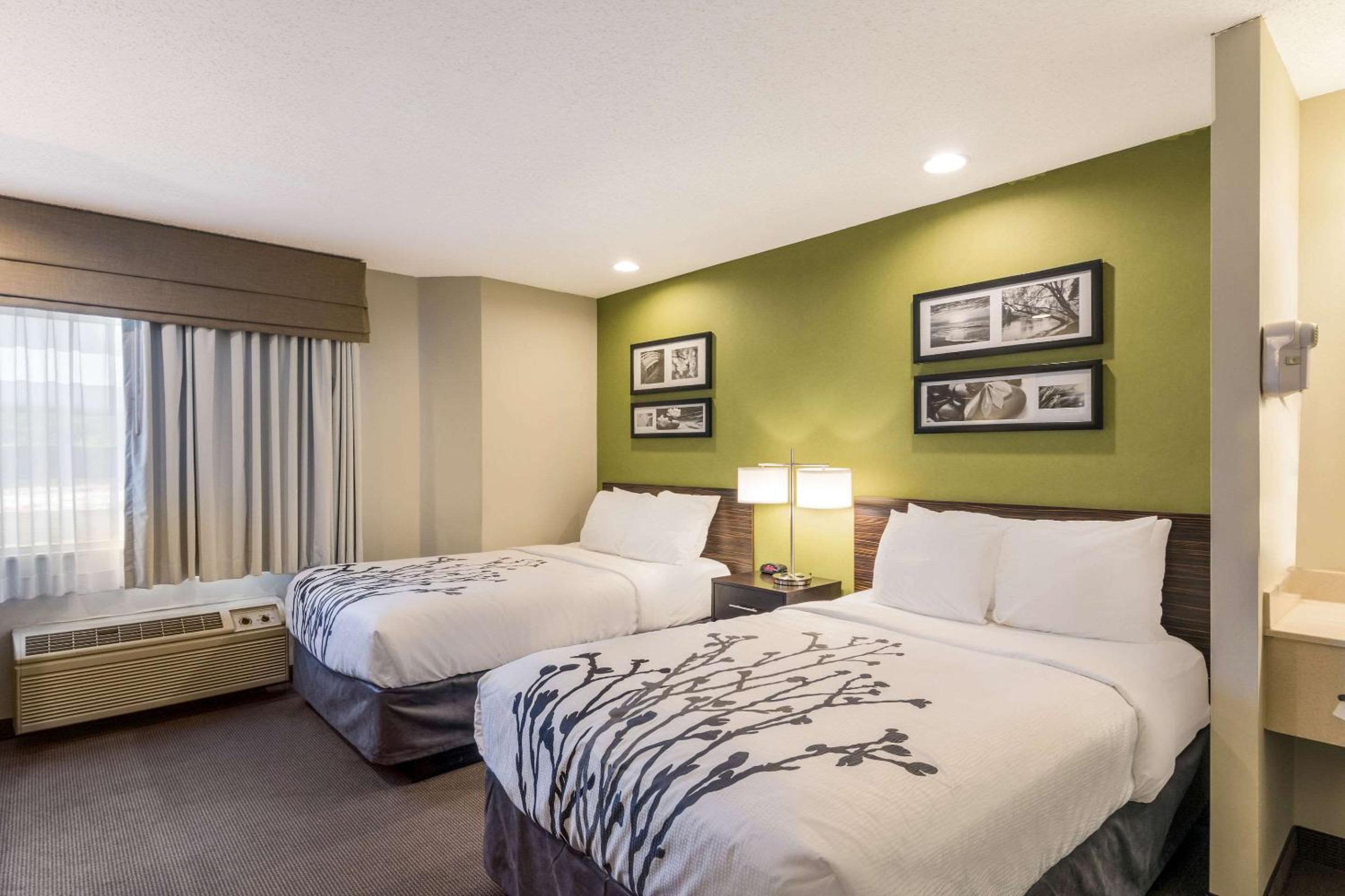 2 Full Beds