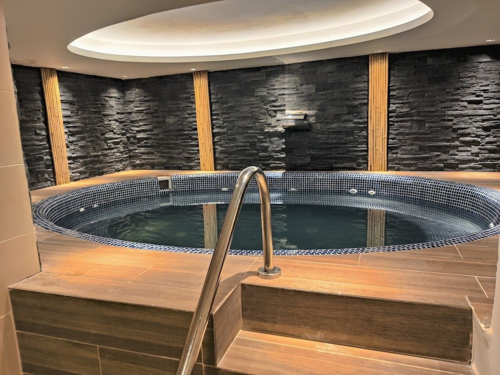 Golden Rose Hotel & Spa 22/32