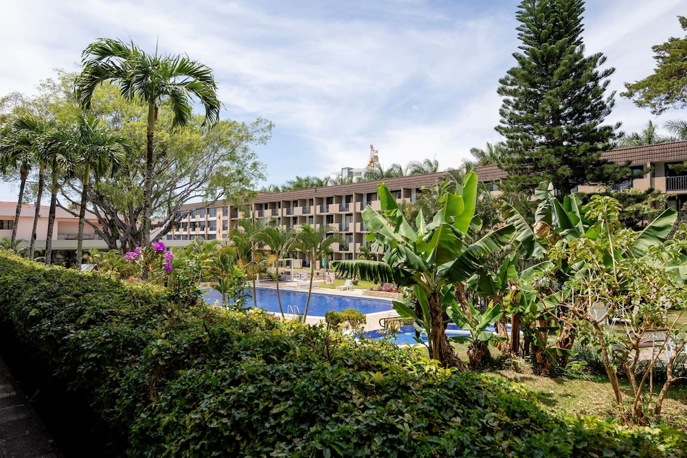 Holiday Inn San Jose La Sabana an IHG Hotel 45/47