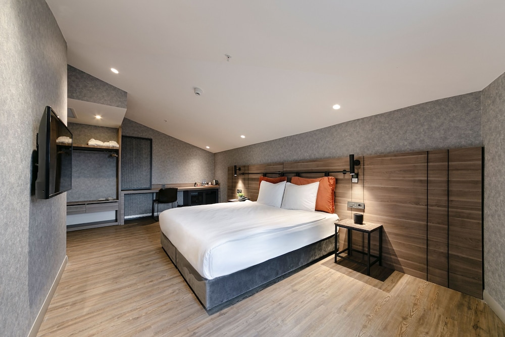 غرفة سوبيريور بسرير مزدوج بشرفة، Avantgarde Urban Hotel Sisli 2/8