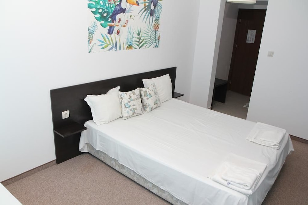 Salena Beach Hotel 16/50