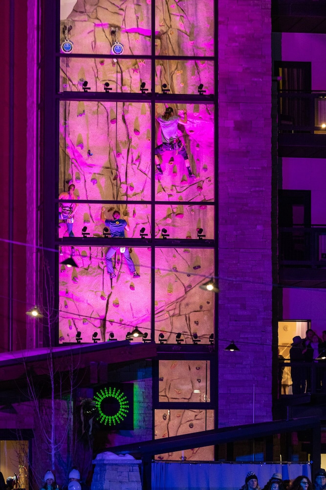 Limelight Hotel Snowmass 4/59