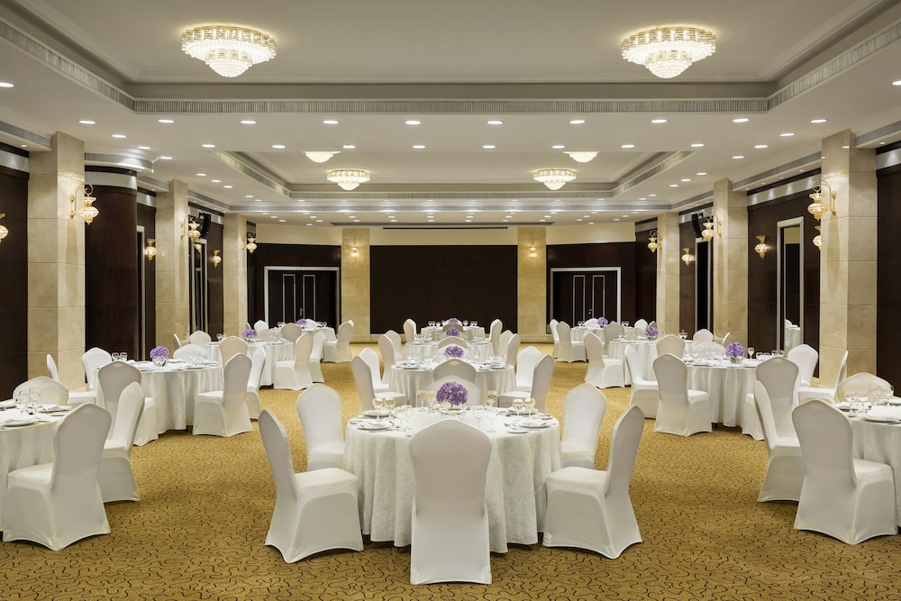 موفنبيك القصيم(Movenpick Qassim) 59/66