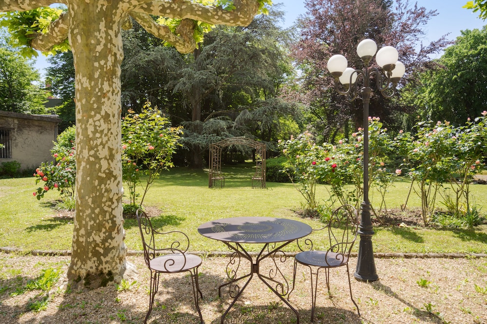 The Originals Boutique, Hotel Terminus, Bourg-en-Bresse Station 27/60