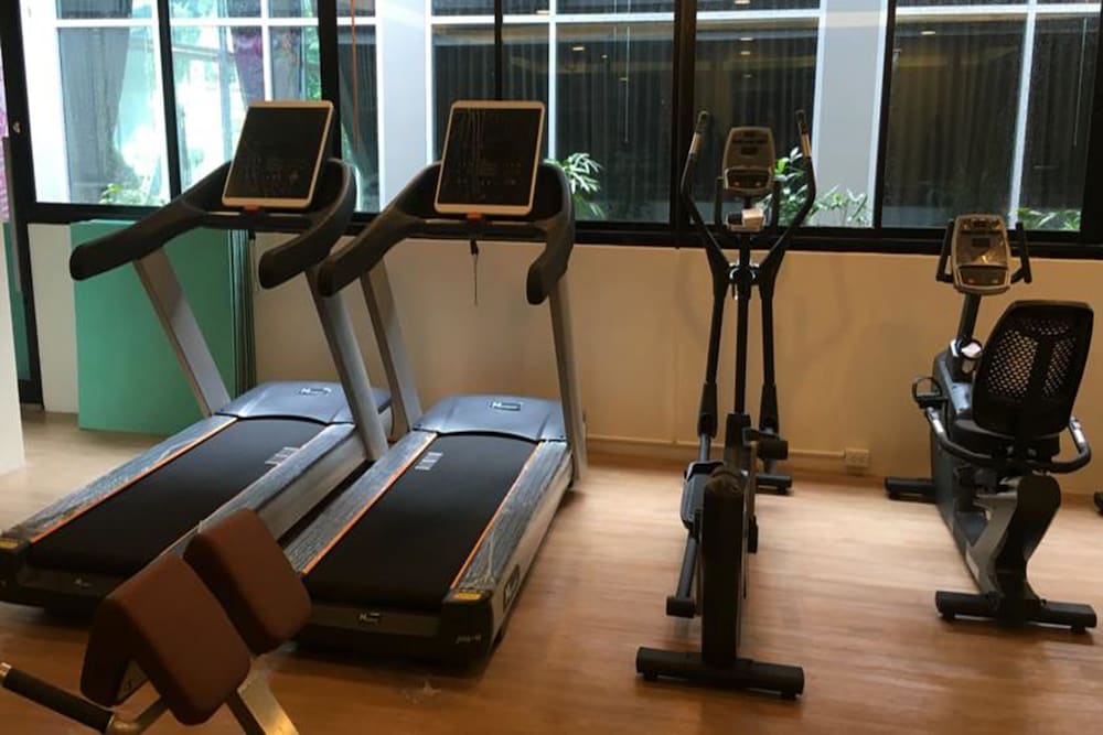 Metro Hotel & Spa 29/37