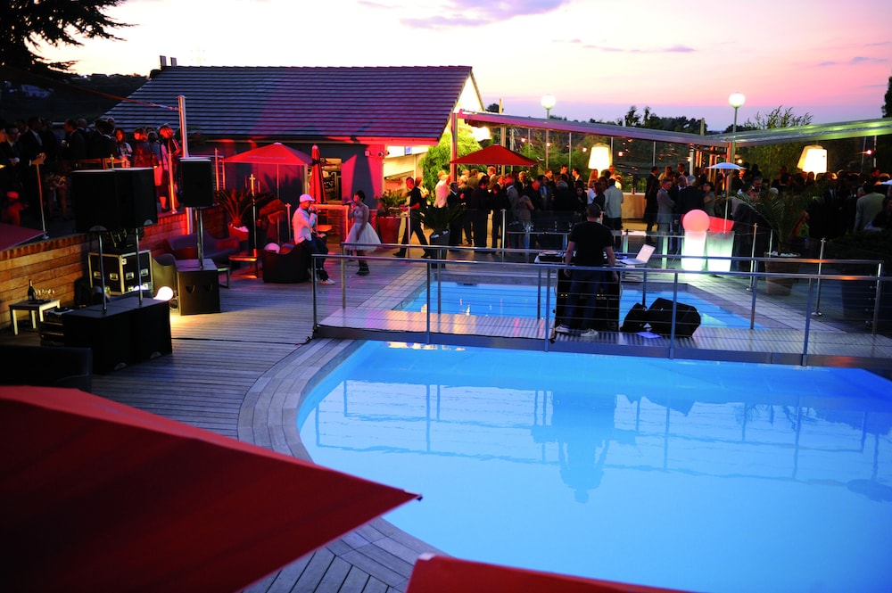Hotel Du Golf 66/72