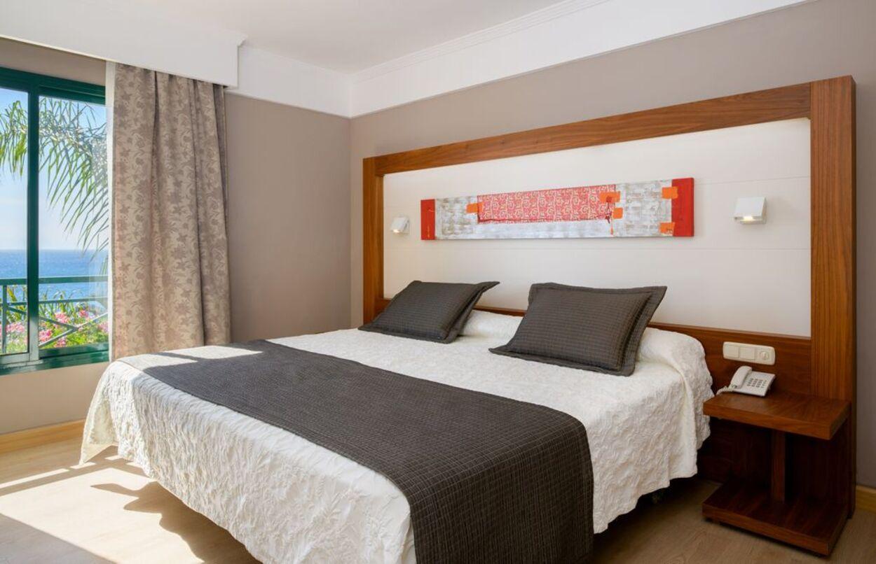 Suite, Sea View, Balcony or Terrace