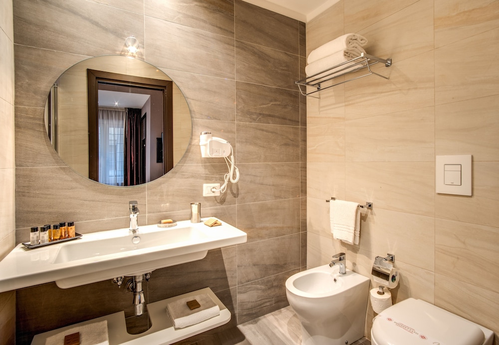 MZ Hotel Rome 31/33
