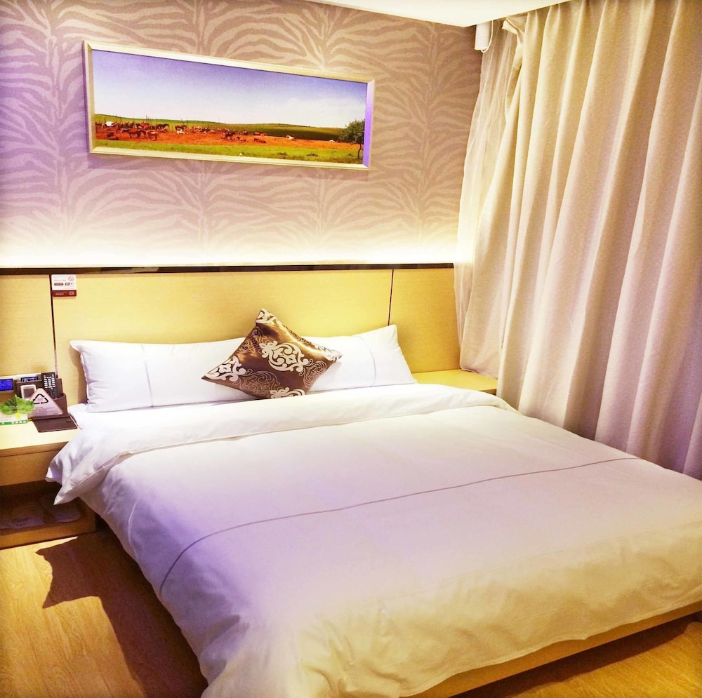 Linghang Hotel Shenzhen Airport Branch 12/19
