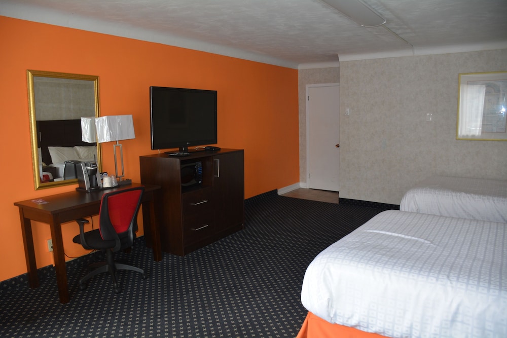 Knights Inn North Bay 15/41