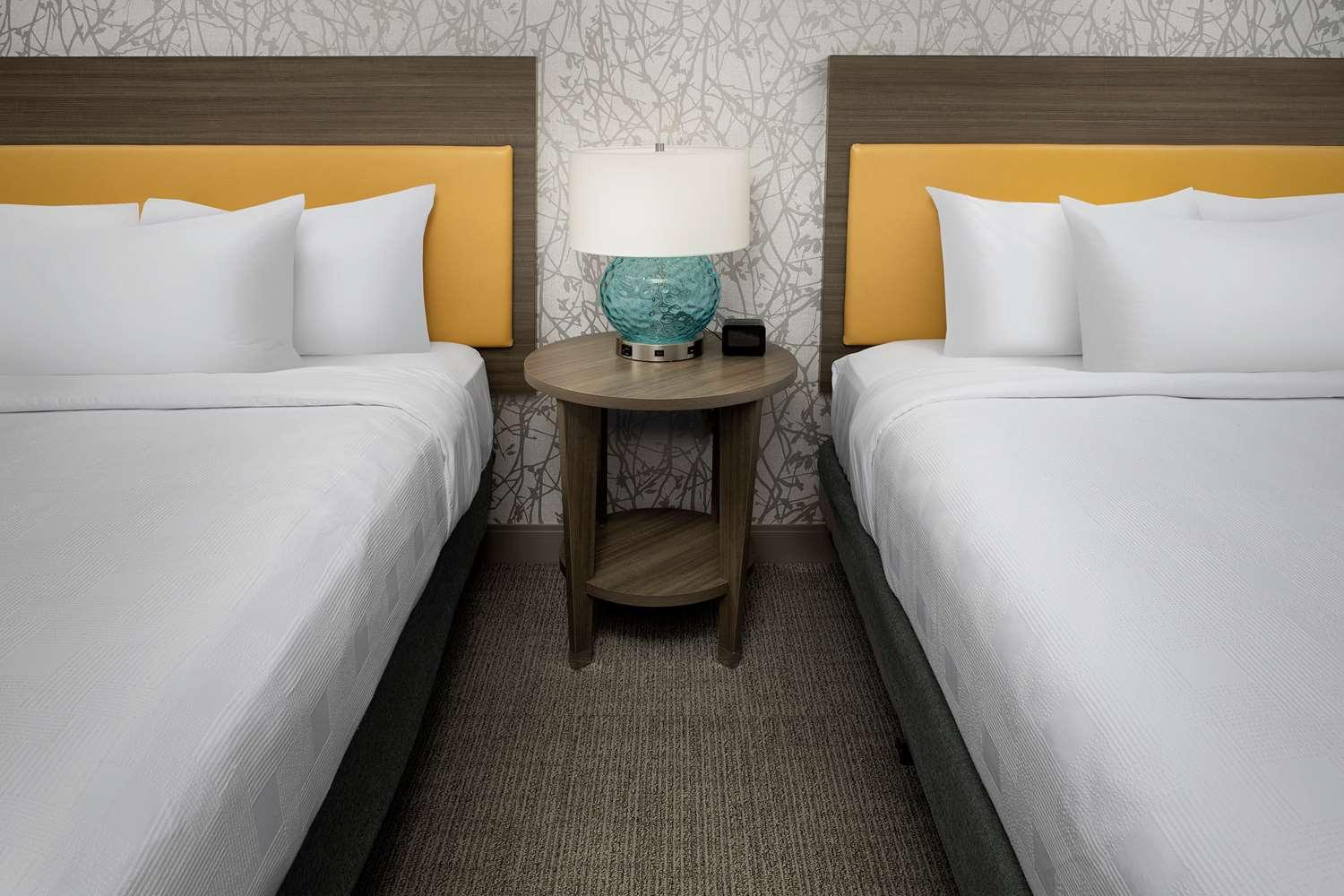 Studio, Suite, 2 Queen Beds