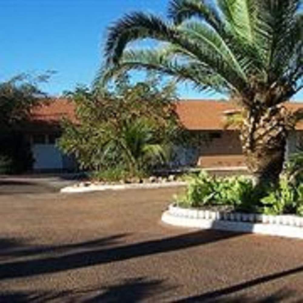 Hospitality Inn Port Hedland 42/50