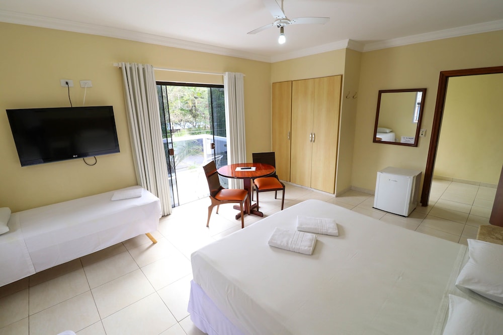 Charme Hotel Guarujá 45/70