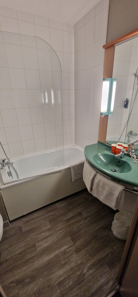 Ibis Strasbourg Aeroport Le Zenith 41/74
