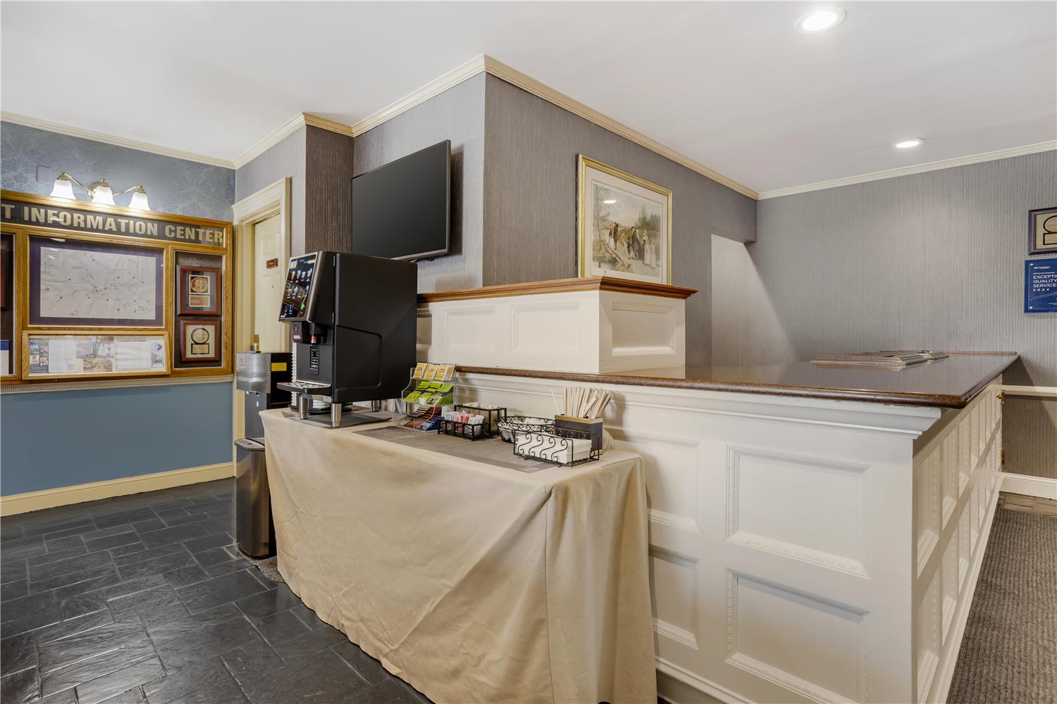Best Western Plus Morristown Inn 5/40