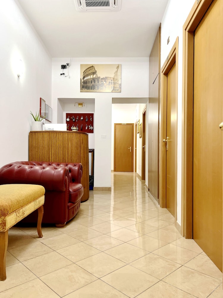 Hotel Termini 24/34
