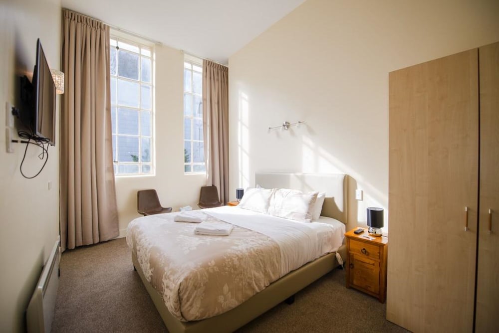 Grand Central Serviced Apartments 23/61