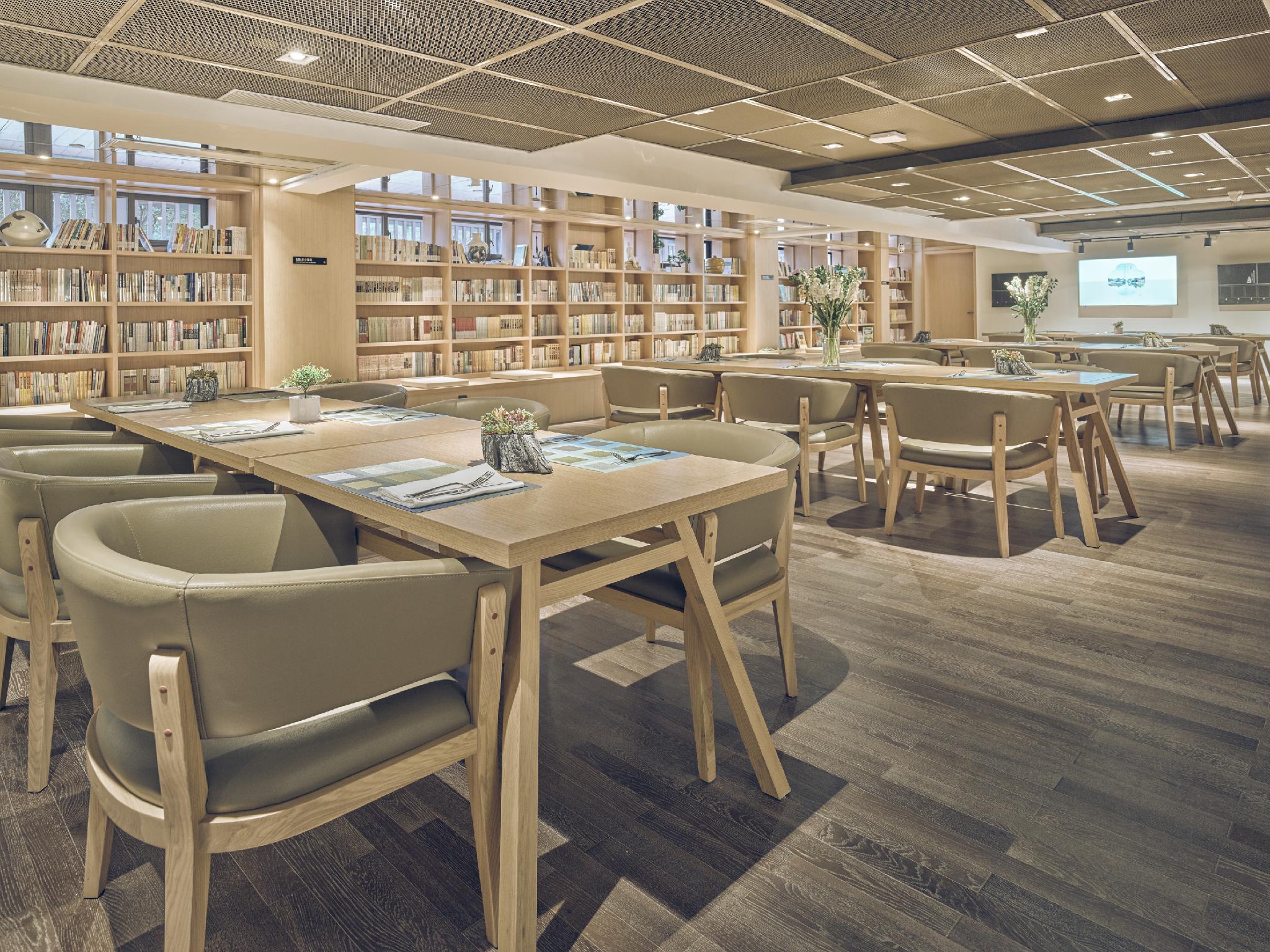 Yeboqinhuai SSAW BOUTIQUE Hotel (Qinhuai Bookstore) 33/45