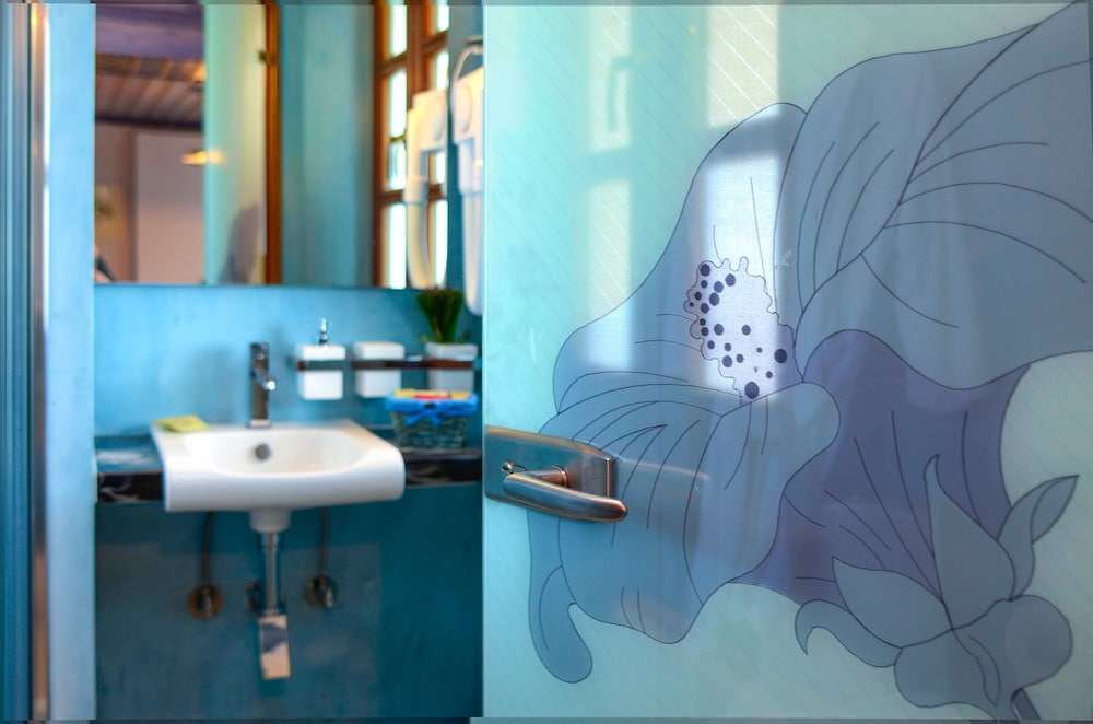 Dilofo Hotel Luxury Suites 49/51