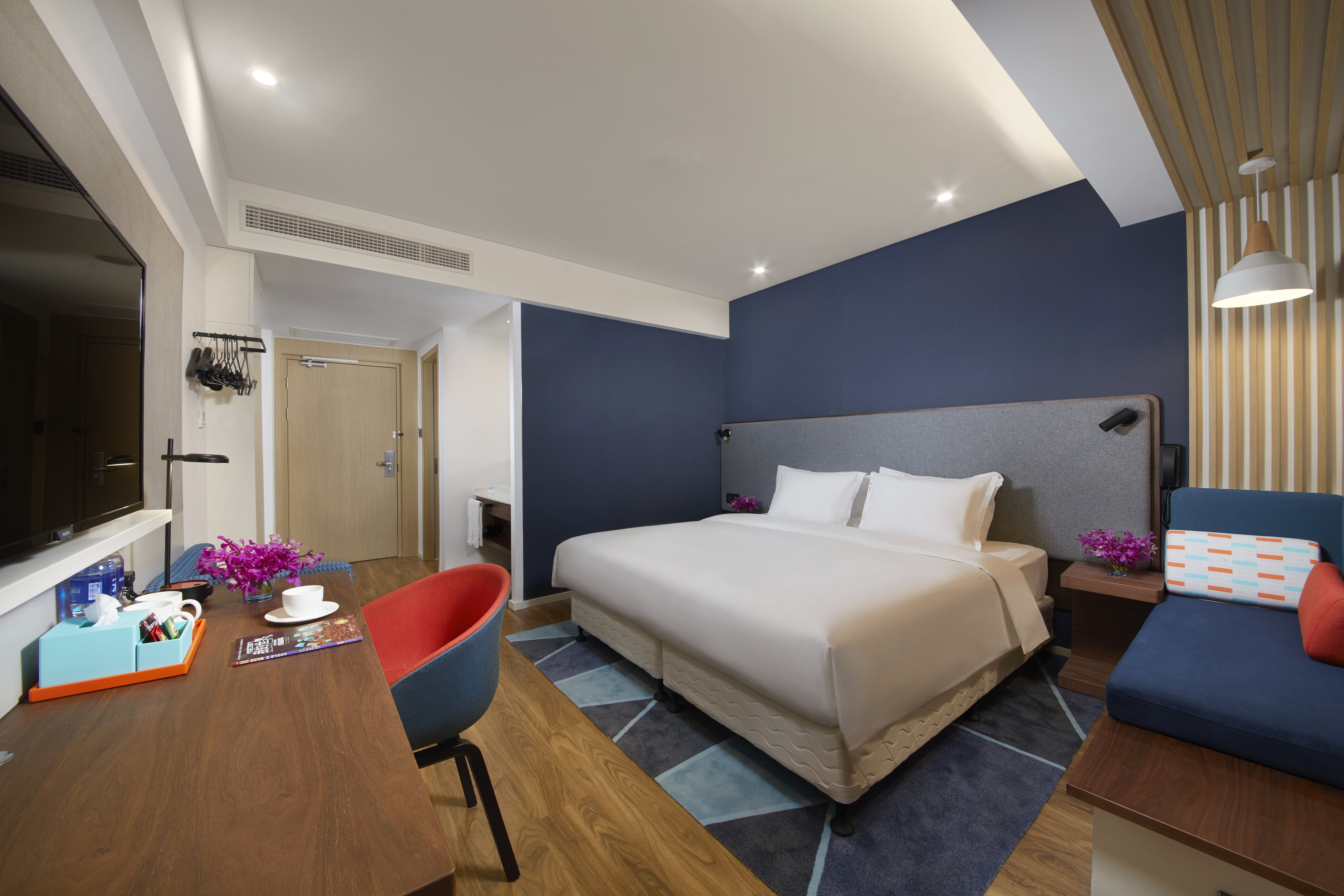 HOLIDAY INN EXPRESS ZHANGJIAGANG EAST 8/31