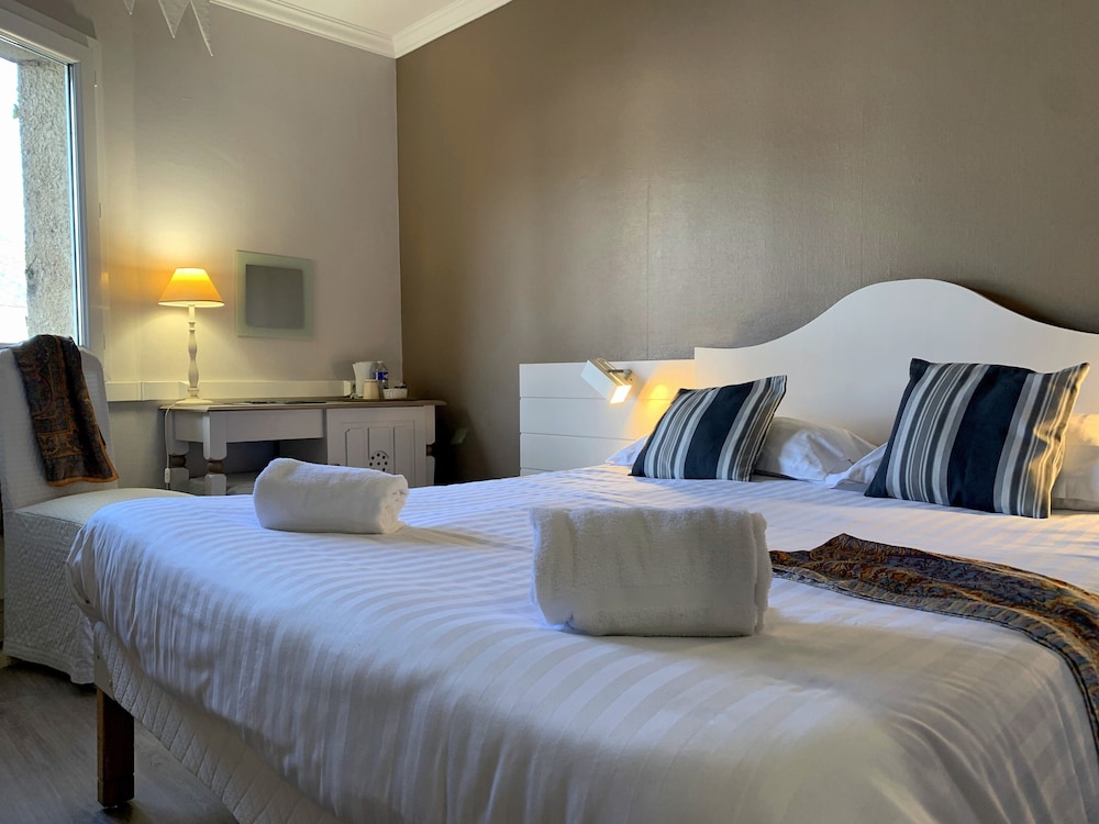 Hotel Causse Comtal 24/84