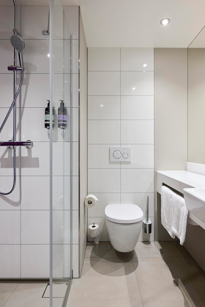 Premier Inn Stuttgart Zuffenhausen 40/44