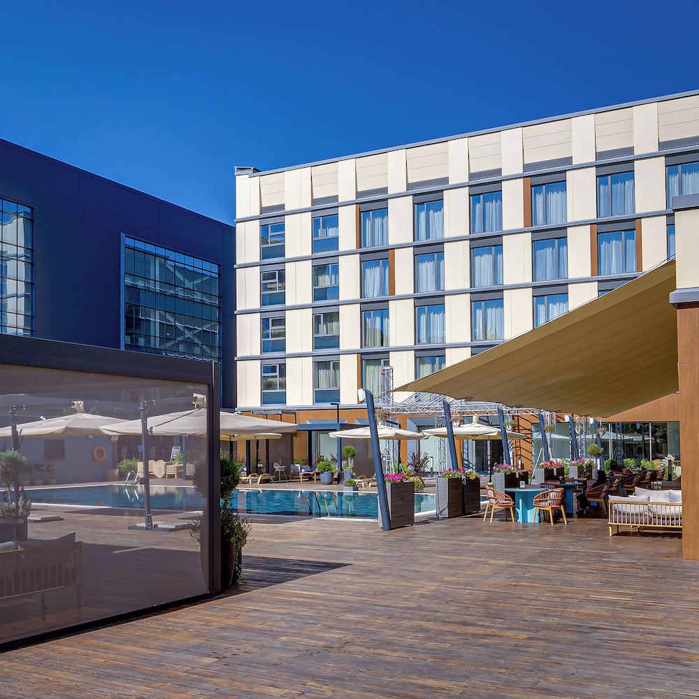 Sadu Hotel, a member of Radisson Individuals 43/48