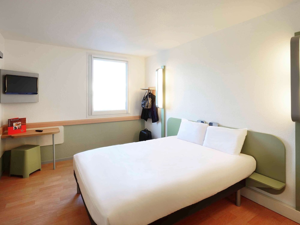 Ibis Budget Cherbourg La Glacerie 17/57