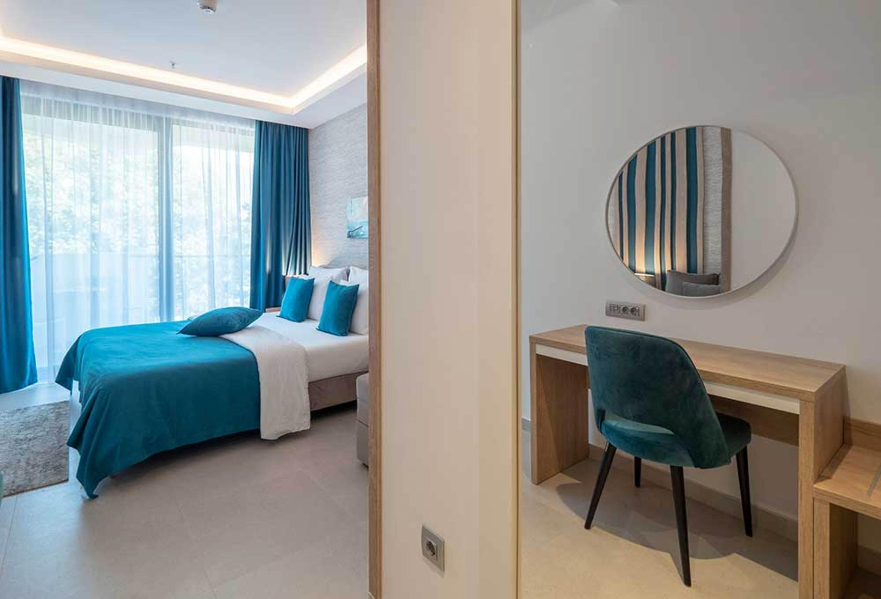 Superior, Sea Side, Balcony or Terrace