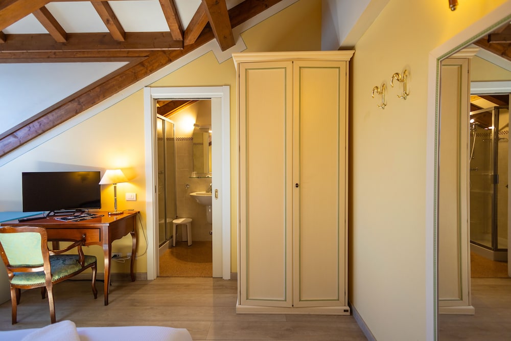 Hotel Pallanza 31/50