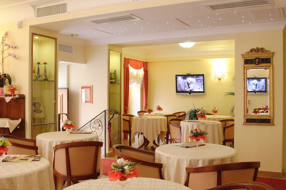 Castel Gandolfo 80/100