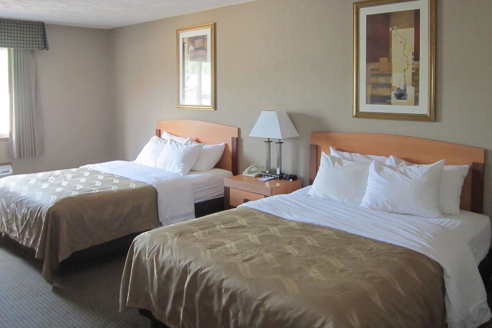 Quality Inn Nashville Bloomington 18/47