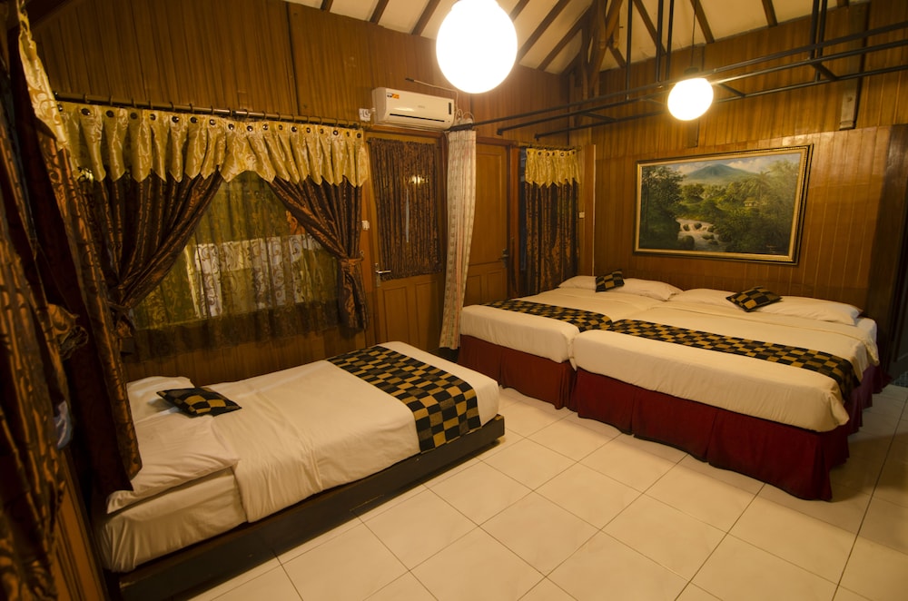 Fora Guest House Taman Lingkar 14/33