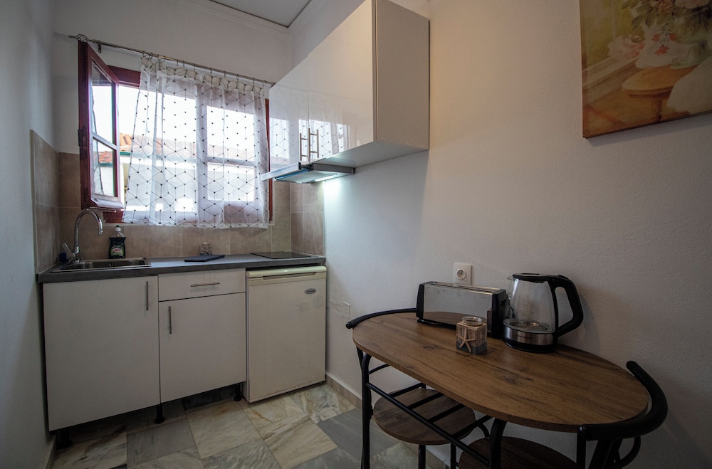 Harry's Bar & Apartments 42/50