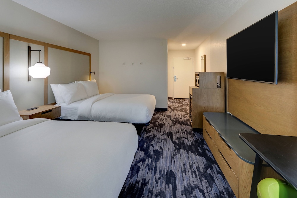 Fairfield Inn & Suites by Marriott Southport 14/45