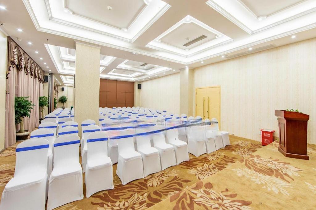 Vienna Hotel (Guilin Xing'an) 51/54
