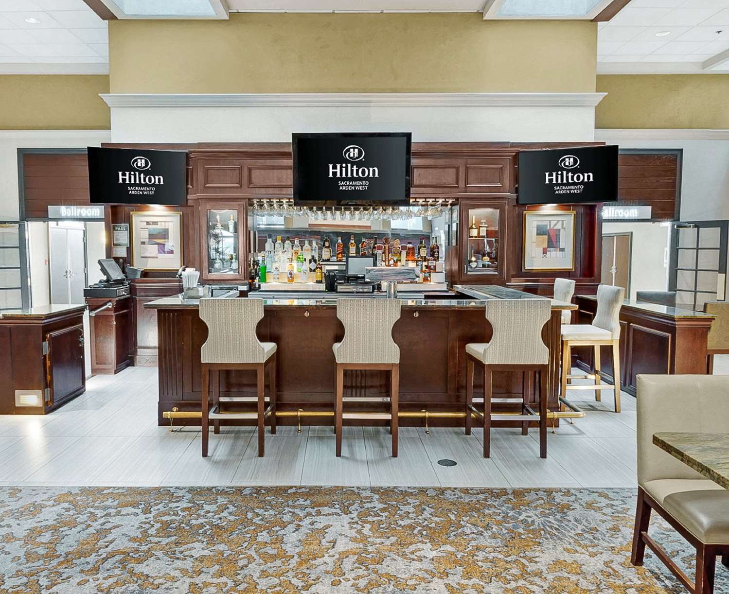 restaurant cafeteria