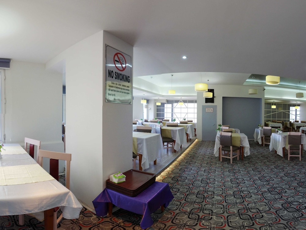 GRAND AS HOTEL 55/64