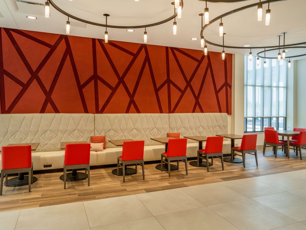 Hilton Garden Inn Jeffersonville Louisville North 38/44