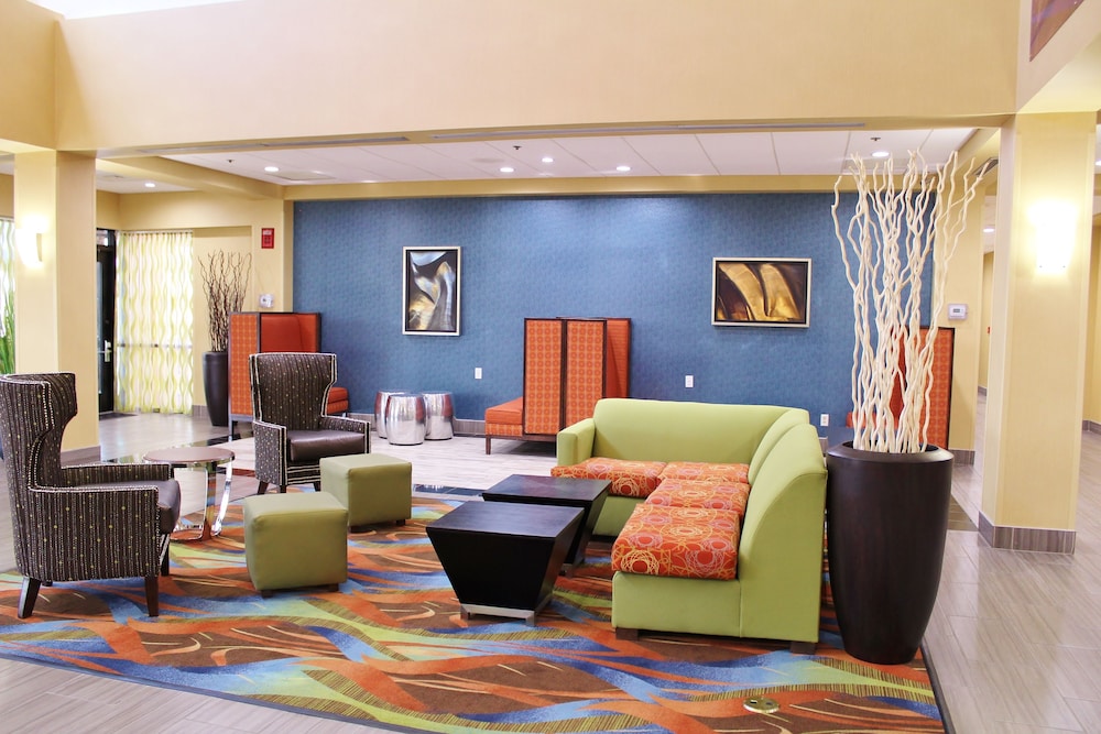 HOLIDAY INN EXPRESS FLAGSTAFF 34/63