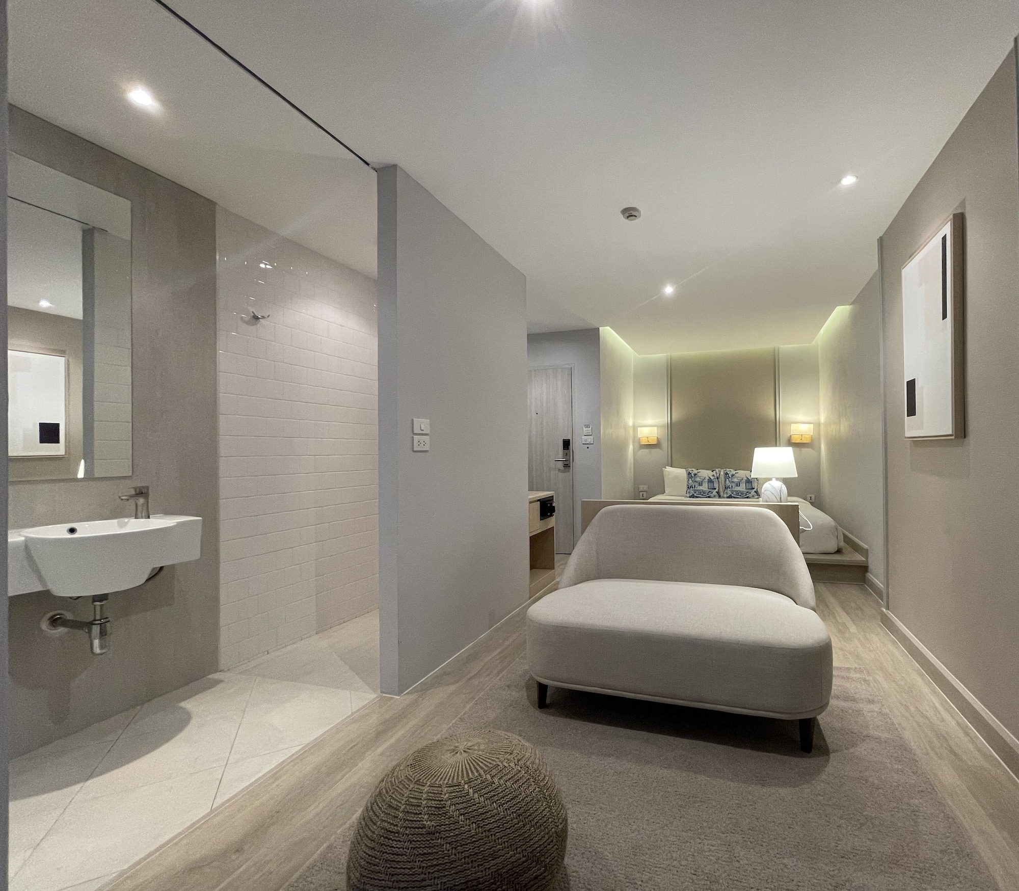 SIAM, KING BED, BALCONY