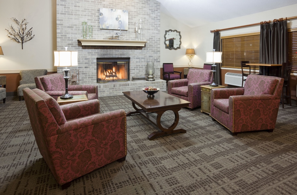 AmericInn by Wyndham Osceola 20/33