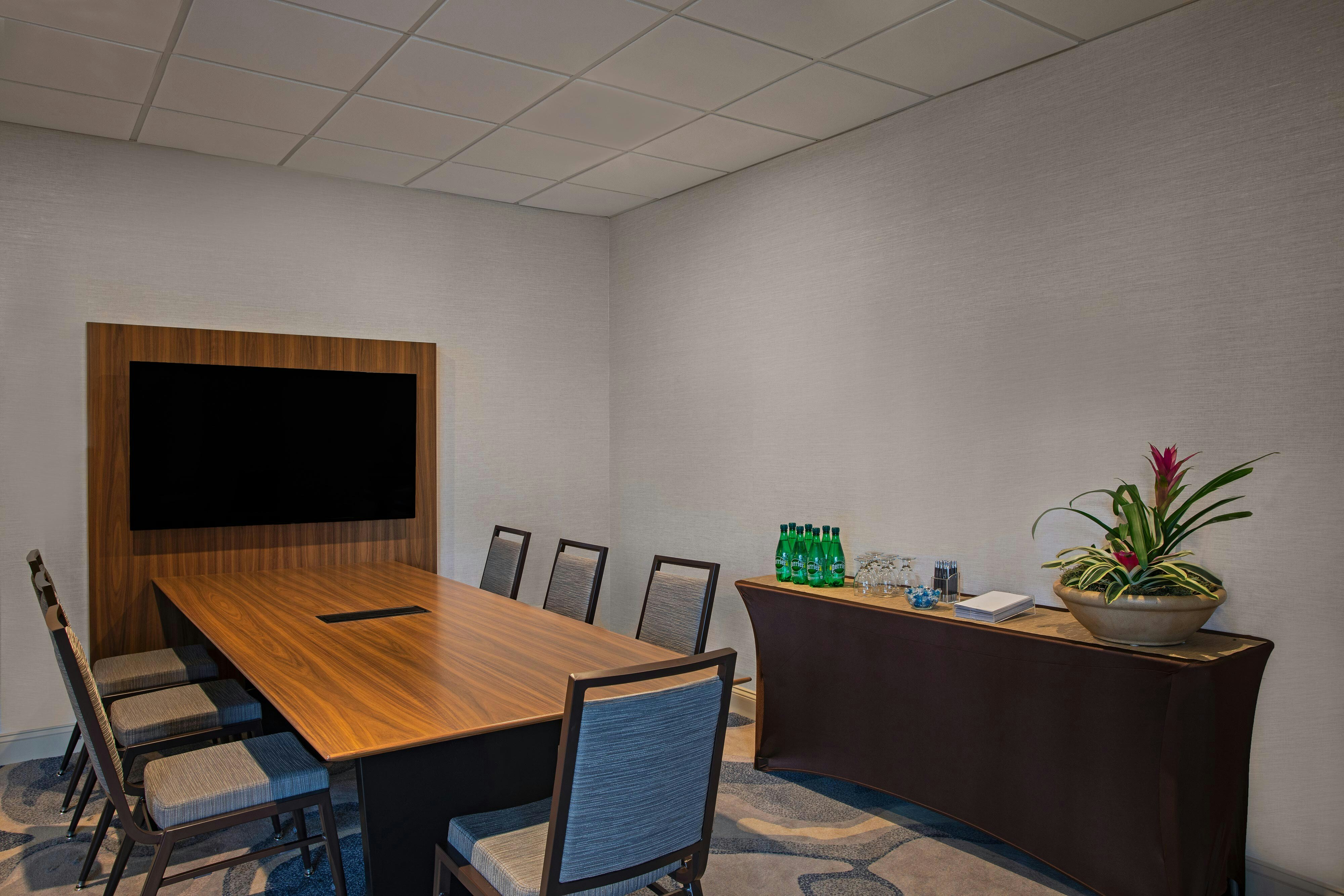 Sheraton Charlotte Airport Hotel 18/20